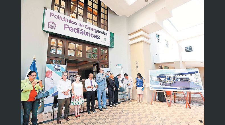 FMLN se burlaba del pueblo e inauguraba hospitales sin estar concluidos fmln-se-burlaba-del-pueblo-e-inauguraba-hospitales-sin-estar-concluidos